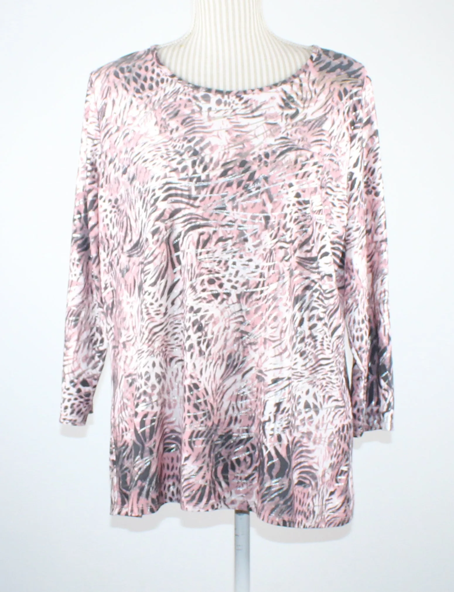 CLASSIC EDITIONS ANIMAL PRINT TOP LADIES XL PRE-LOVED