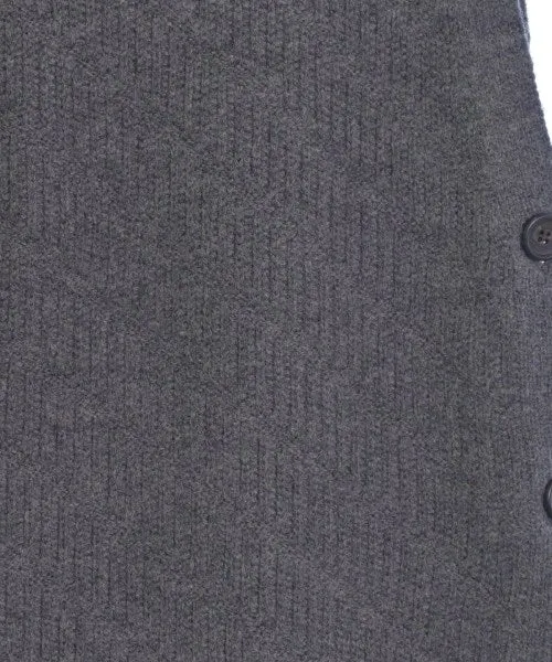 la.f... Vests