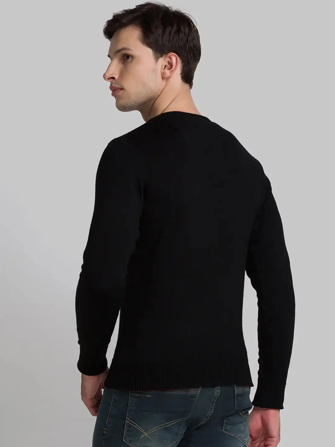 Men Black Solid Acrylic Full Sleeve Sweaters